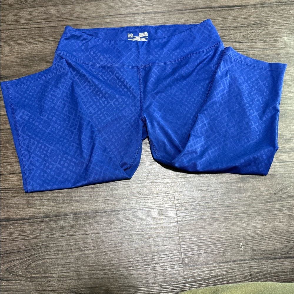 Blue capris